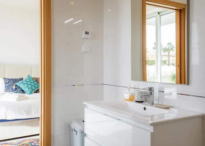 Casa Lilou - Luxury Oceanview Penthouse * Lagos