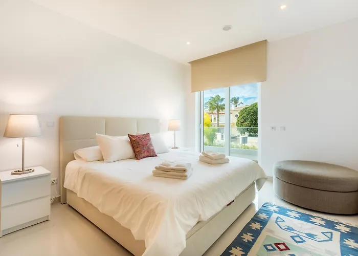 Apartamento Casa Lilou - Luxury Oceanview Penthouse *